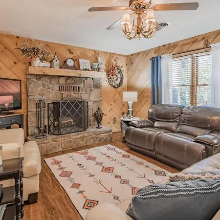 Wooded Bliss Hot Tub Single Level Cabin With No Steps Rocking Chairs And Wooded Views Pigeon Forge Exterior foto